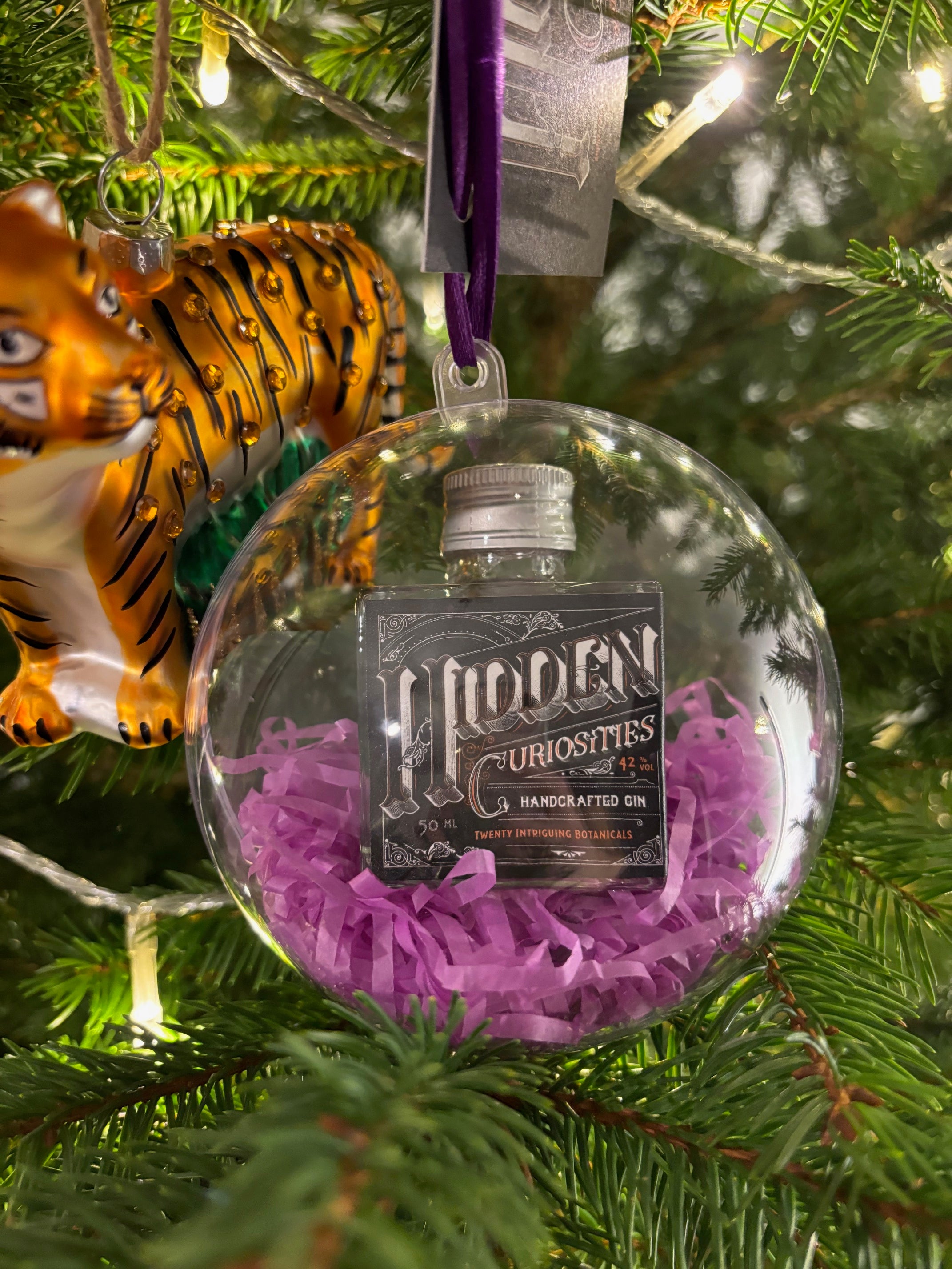 Hidden Curiosities Gin Bauble